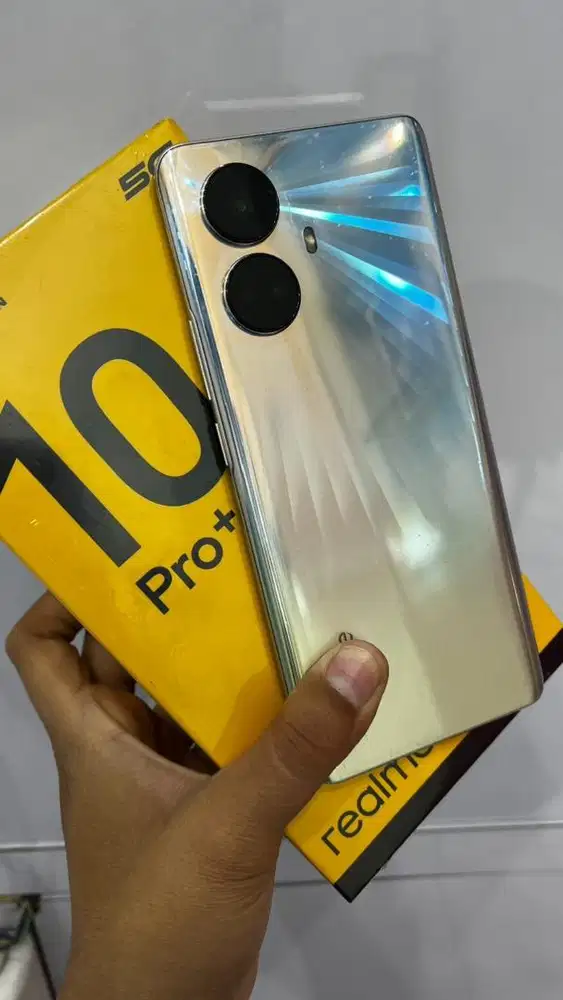 Realme 10 pro+ 12/256