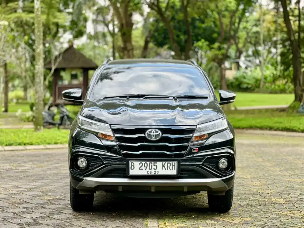 [LOW KM] TOYOTA RUSH 1.5 GR SPORT AT 2024 HITAM
