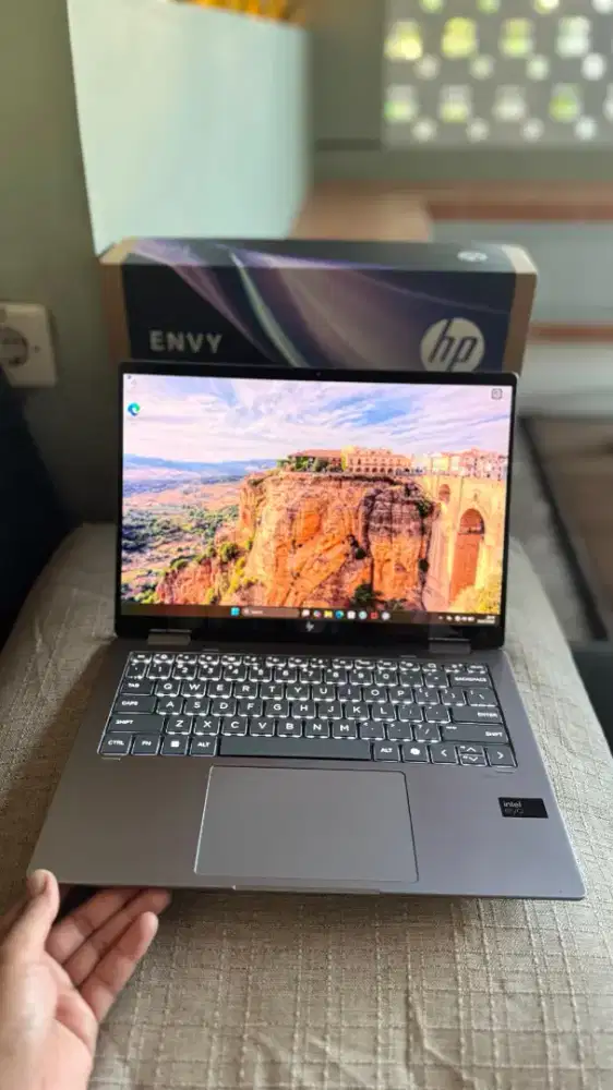 BBismillah Laptop touchscreen HP envy x360 14fc0777TU Intel ultra 716g