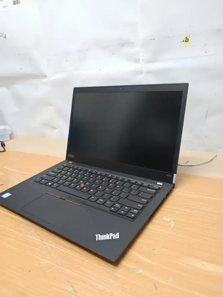 Laptop Lenovo Thinkpad T490s intel core i7 gen 8th 16GB/ 512GB FHD