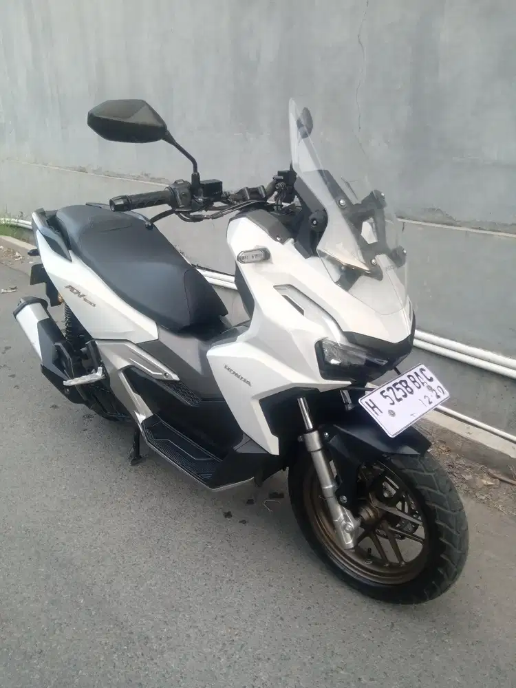 Honda ADV ABS 2024 Putih