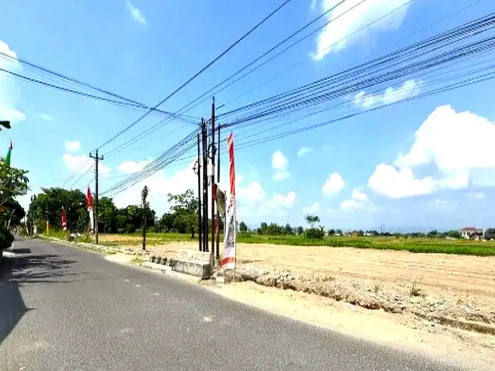 Dekat Candi Sambisari Tanah Sleman Jogja di Jl. Raya Sambiroto