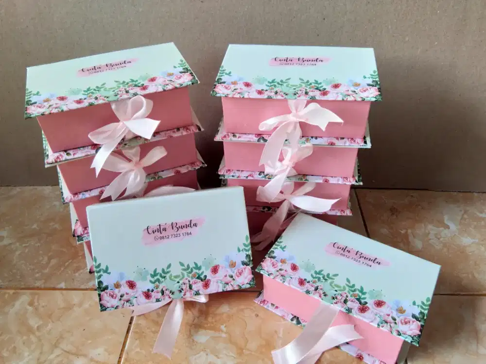 Box kotak engagement murah