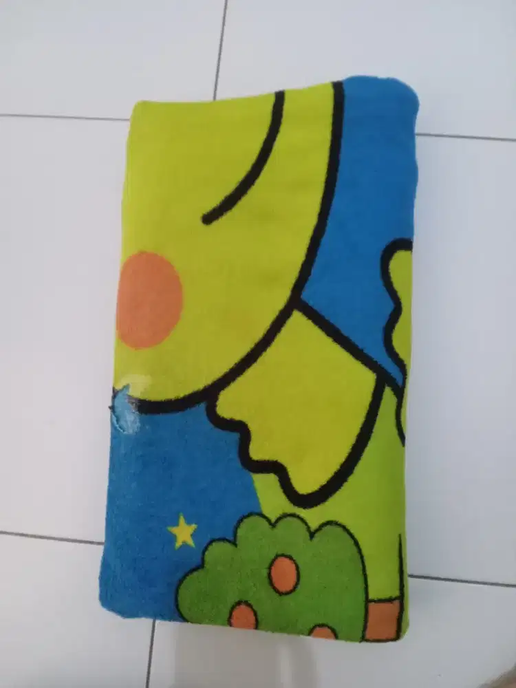 Selimut keropi .