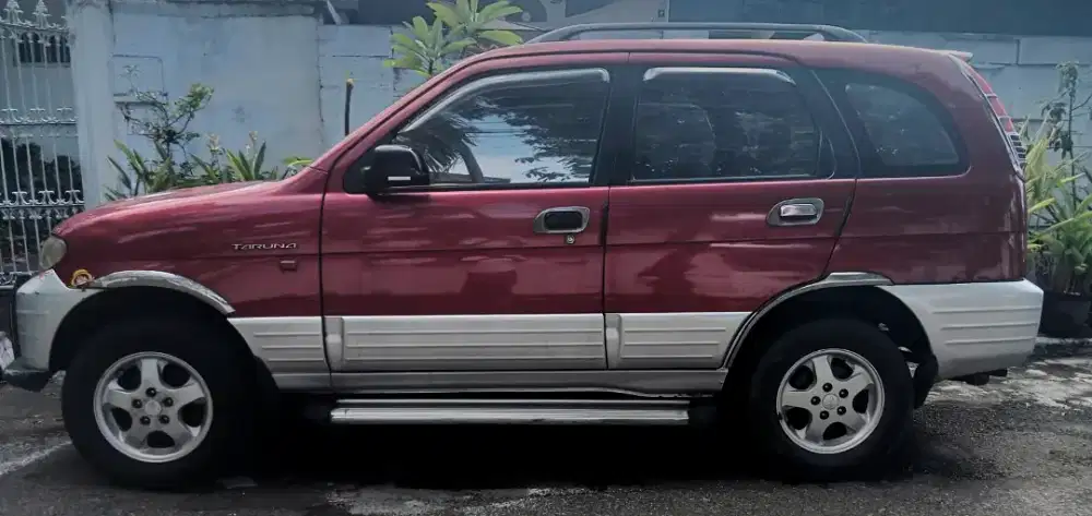 Taruna CSX 1600cc Manual th 2000 bensin
