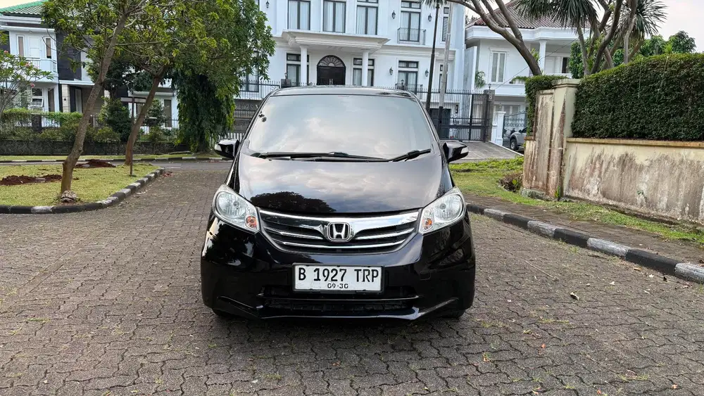 Honda Freed SD Matic 2013 Siap Luar Kota