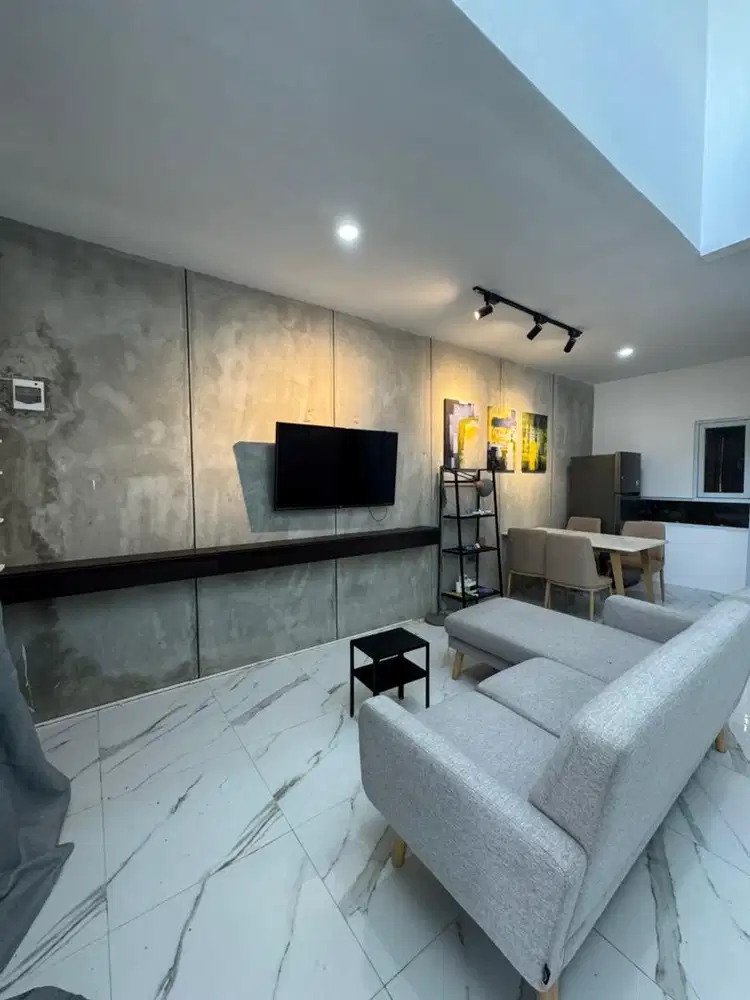 DIJUAL.!! Rumah Cantik di Tanjung Bunga Makassar