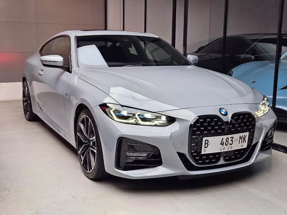 BMW 430i Coupe / Broklyn Grey / i-drive 8 2023