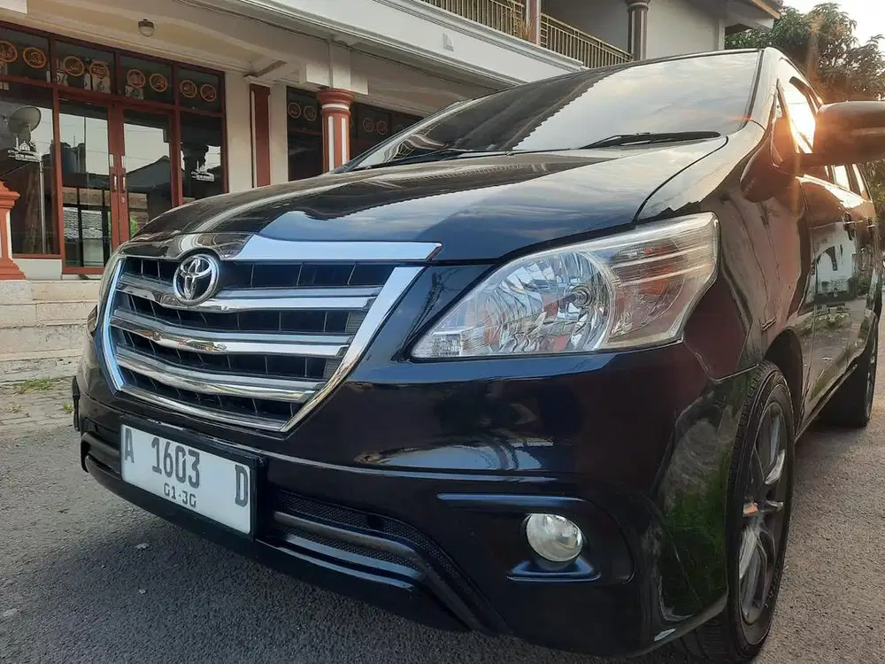 KIJANG INNOVA DIESEL MATIC 2013