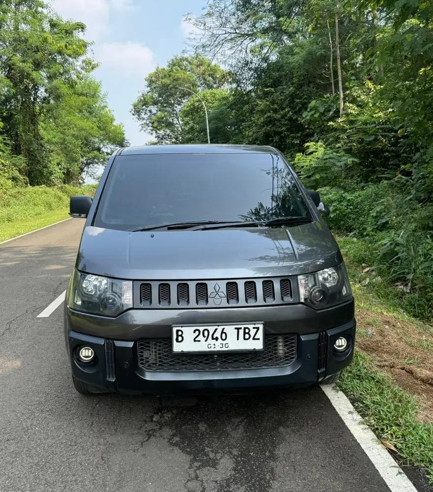 Mitsubishi Delica 2.0 D5 Bensin AT 2014
