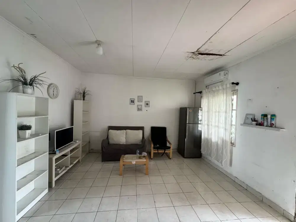 L9. Rumah DiSewakan di Cluster Nice Deltamas