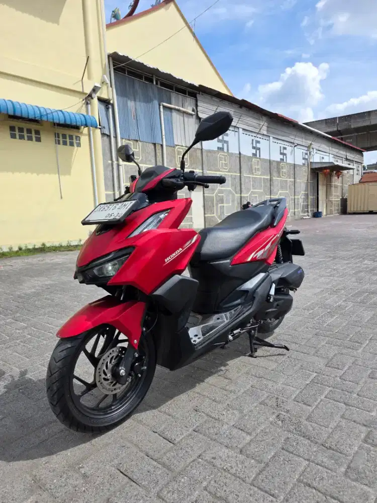 Honda Vario 160 CBS Merah 2025