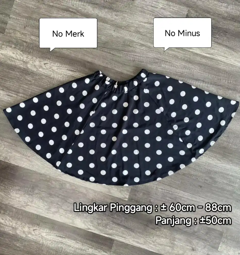 Preloved (Personal Used) Rok Mini Polkadot