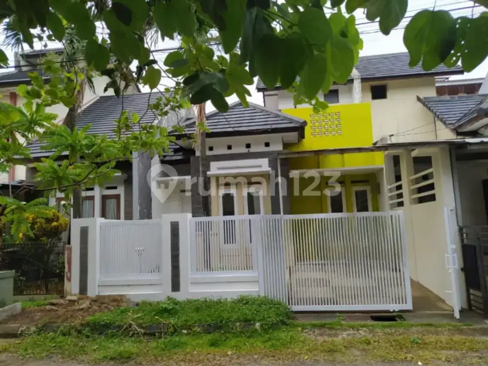 Dijual Rumah di Komplek Buah Batu Regency Kota Bandung