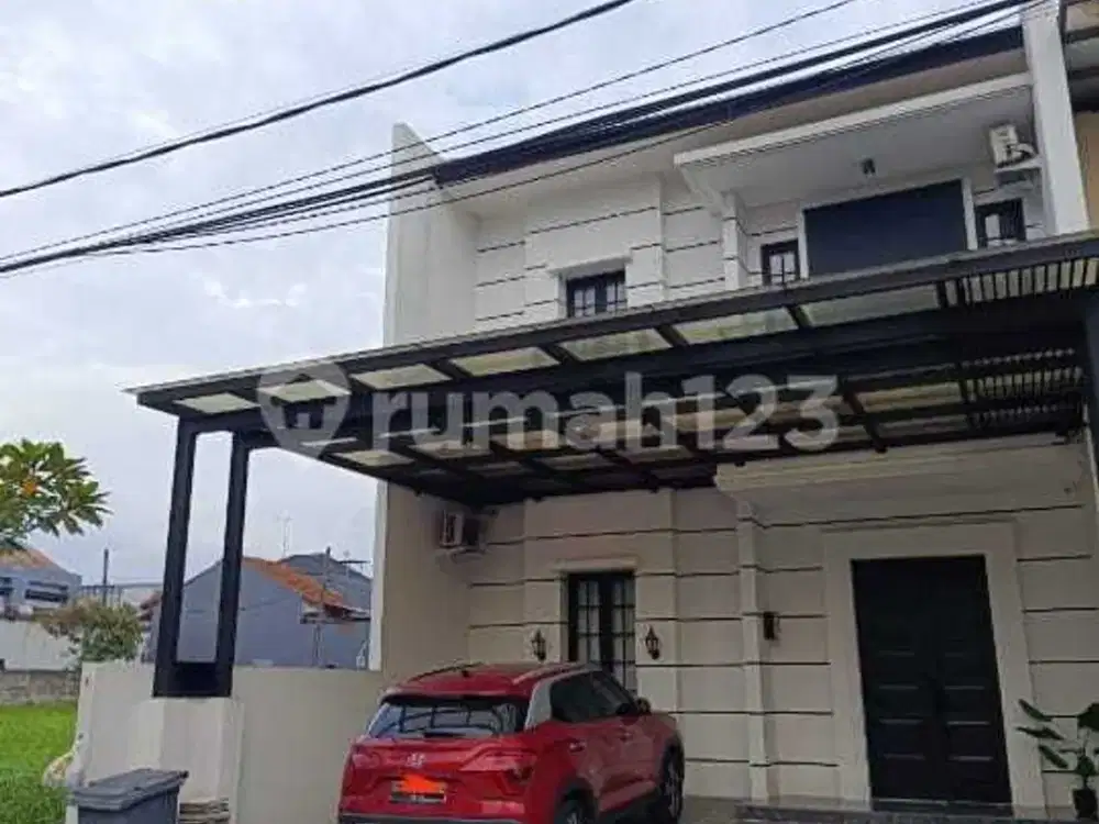 Dijual Rumah Lux American Classic di Cluster Favorit Mekarwangi