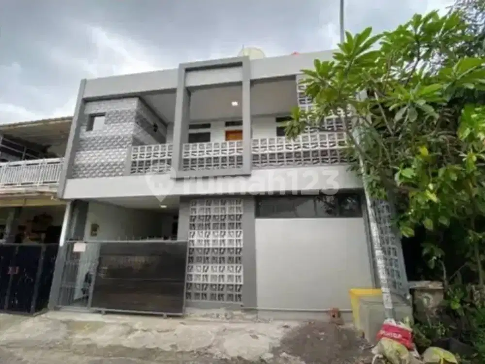 Dijual Rumah Siap Huni Baru Renov Th 2024 Area Bandung Kota
