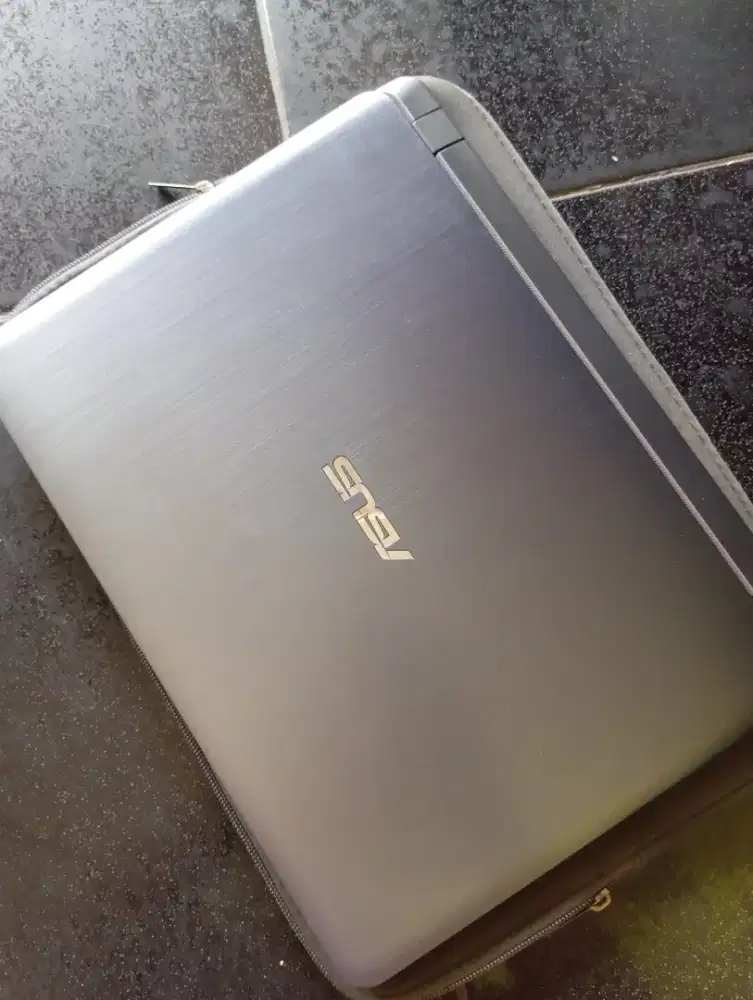Laptop ASUS A407MA, DIJUAL CEPAATTT!!!