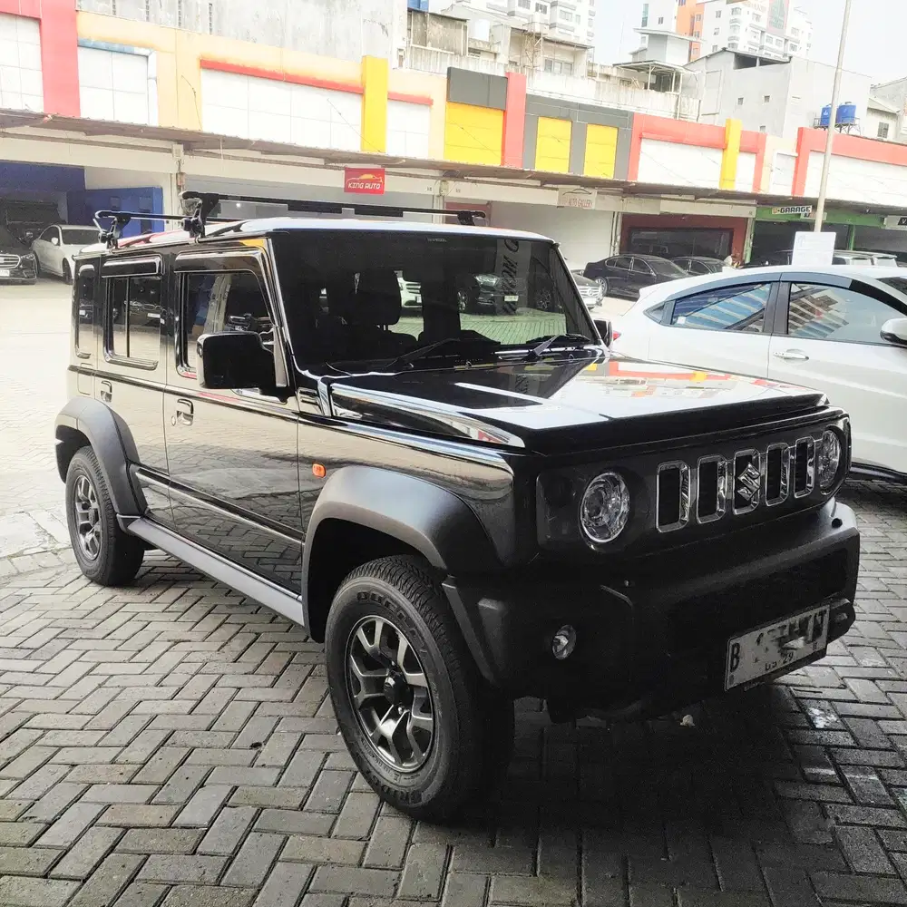 Only 5k kilometer Suzuki Jimny 1.5 5 Doors nik 2024 like new