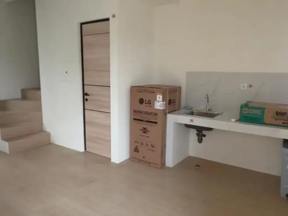 L7. Rumah Disewakan di Cluster Cendana Lippo Cikarang