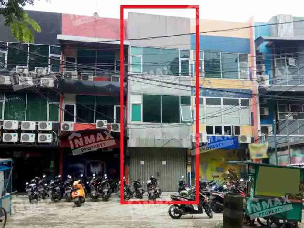 ruko 3 lantai dekat mall, superindo, unmer di Dieng