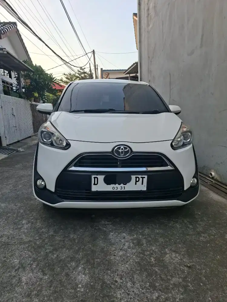 Toyota Sienta 2017 Bensin