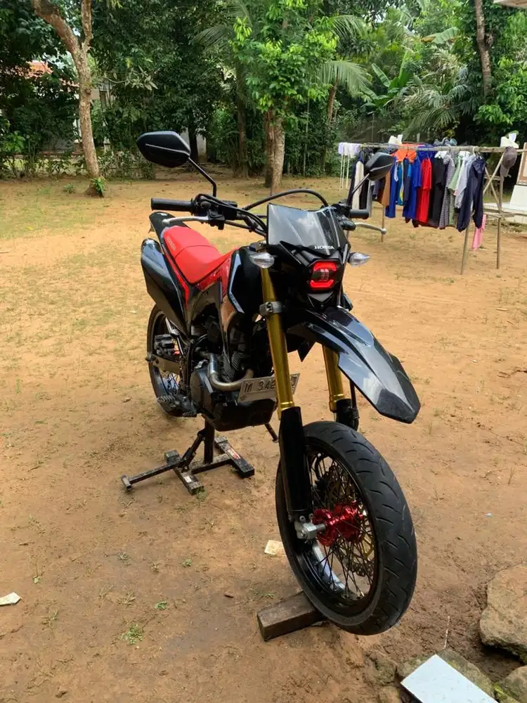 CRF 150L Supermoto