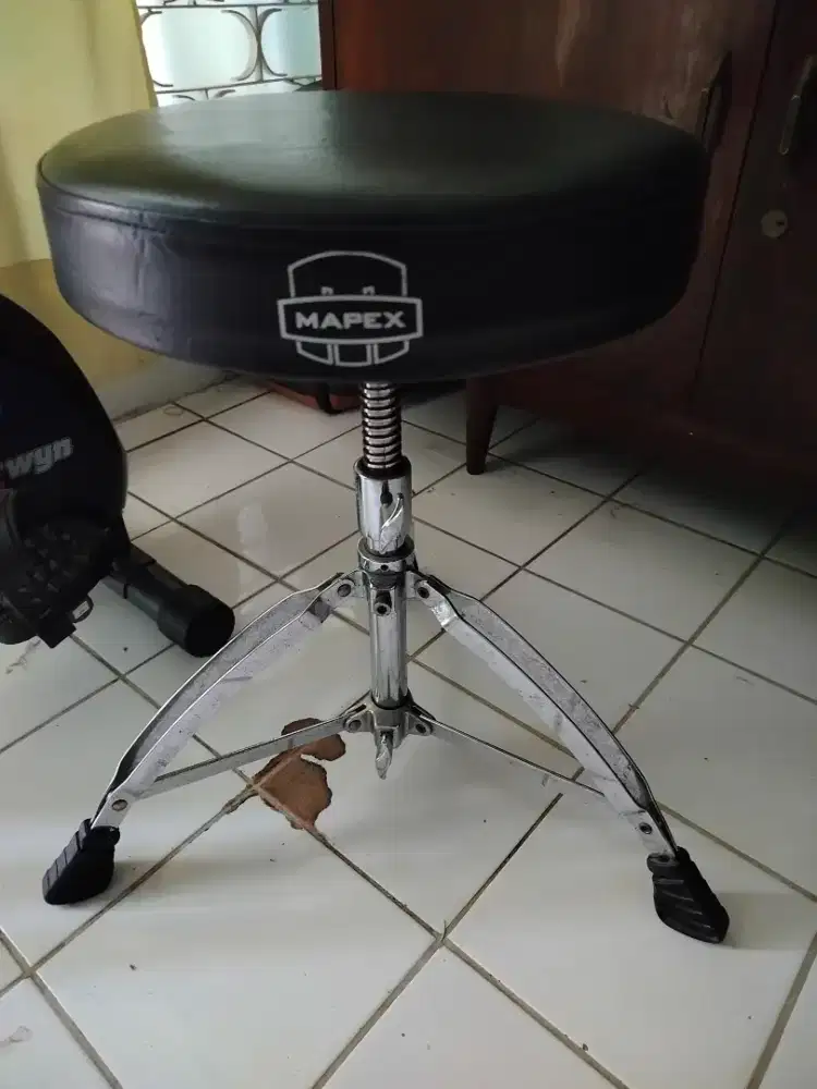 Kursi Drum merk Mapex