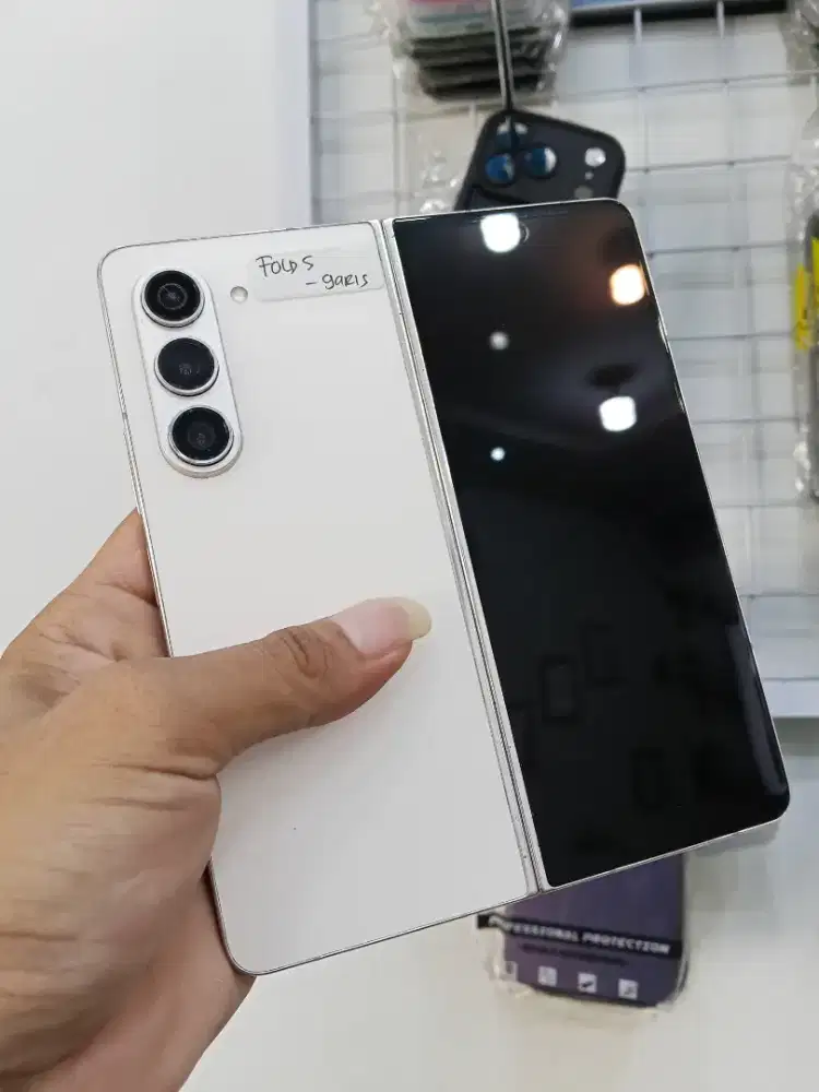 Samsung fold 5 12/256 minus lyr dlm off