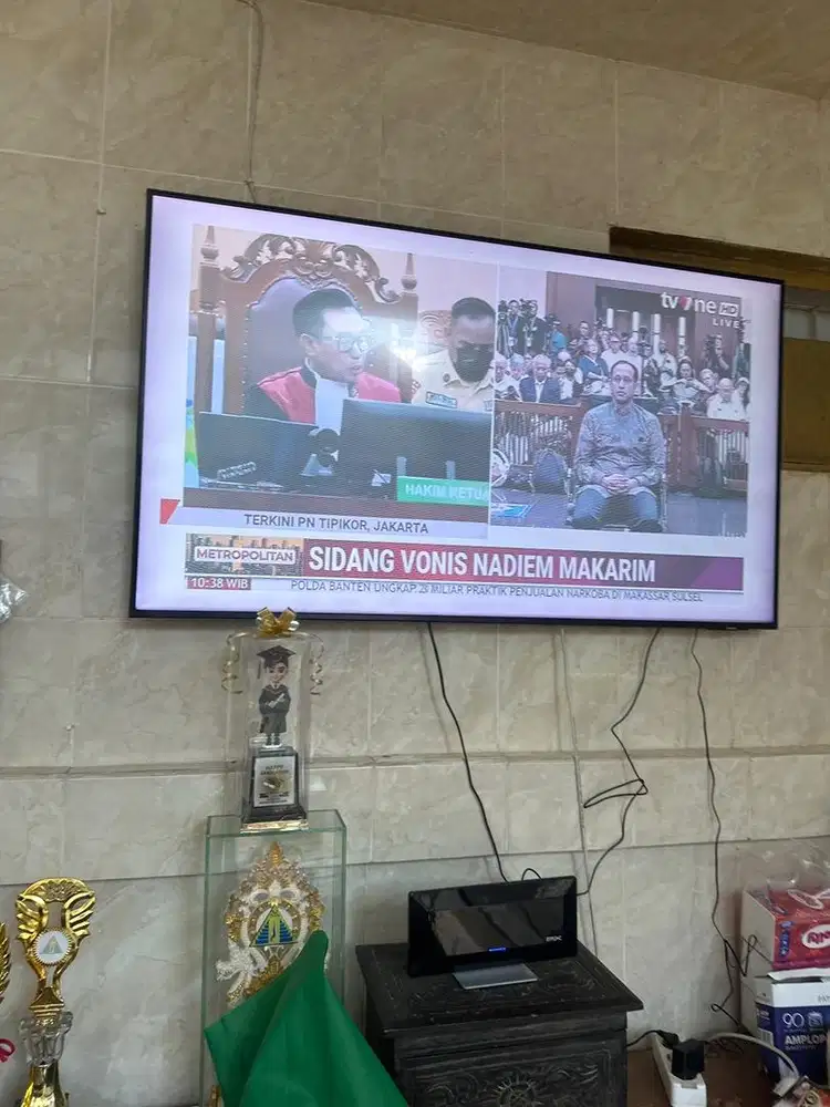 Jual tv bekas merk samsung 55 inch