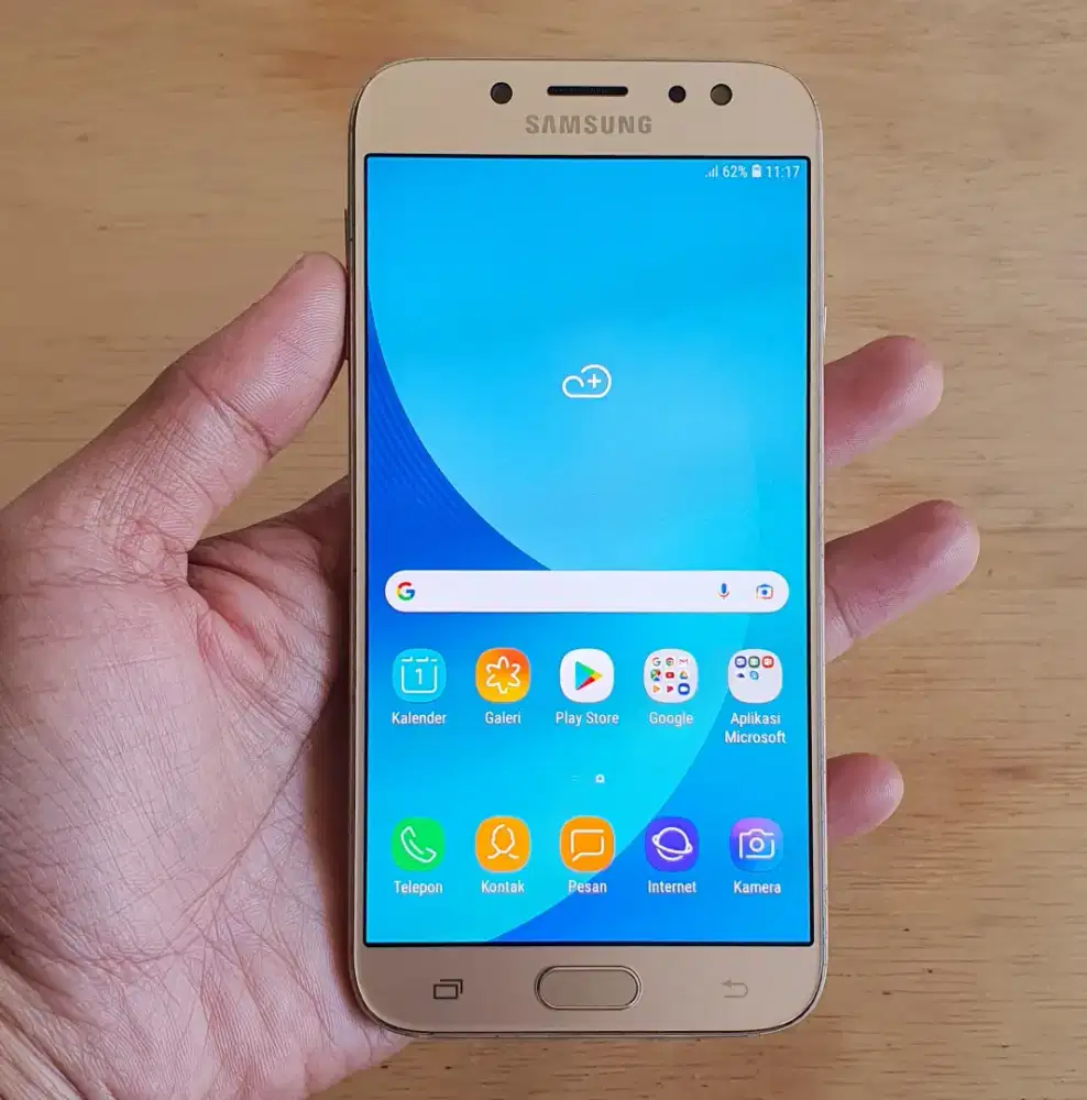 Samsung J7 pro 3/32 mulus