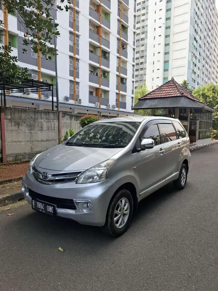 Toyota Avanza 2012 Bensin