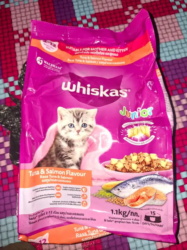 Whiskas Junior Tuna & Salmon 1,1 Kg Makanan Kucing Kitten  bisa nego