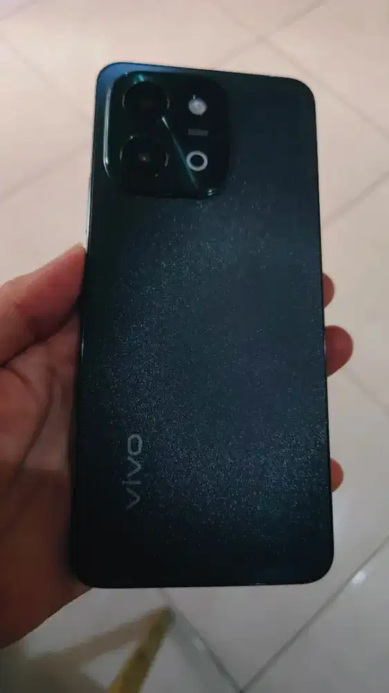 Vivo Y28 , ram 8+8/256