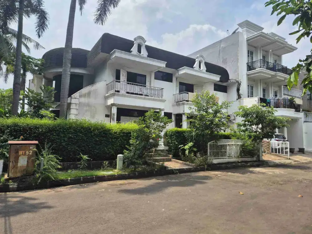 Dijual Sangat Murah Rumah Lelang di Komplek River Park Bintaro Jaya