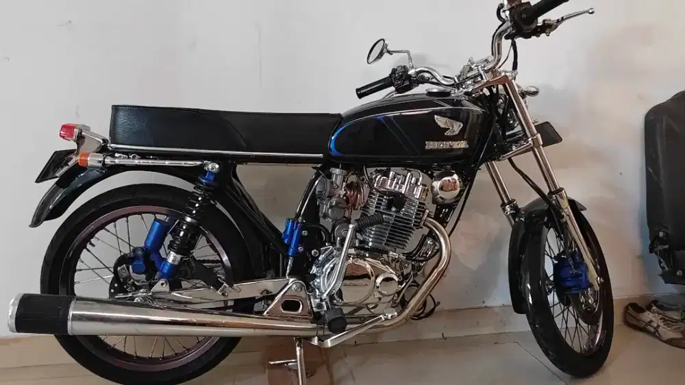 Cb125 glatik hitam