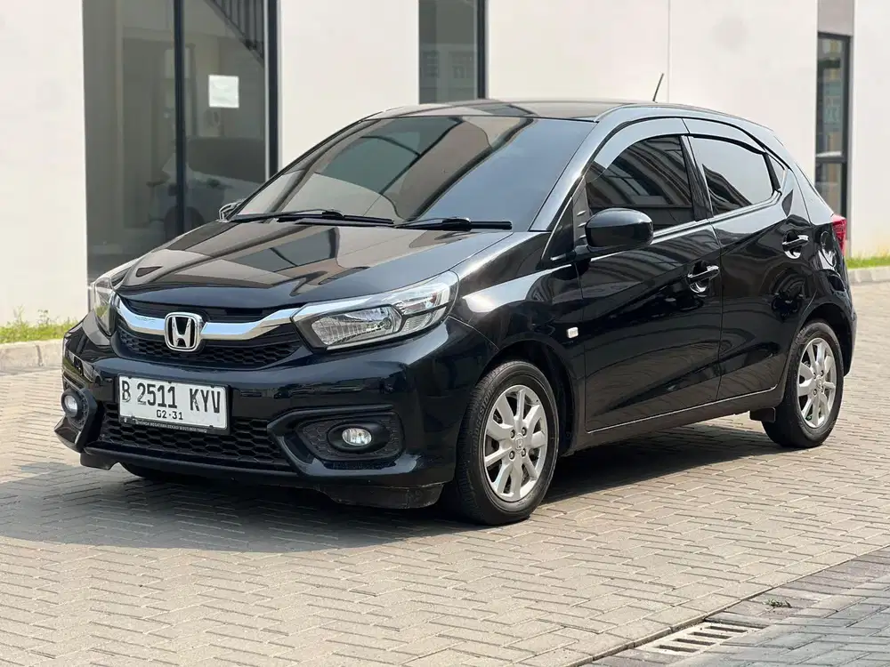Honda Brio E AT 2022 Pajak Panjang