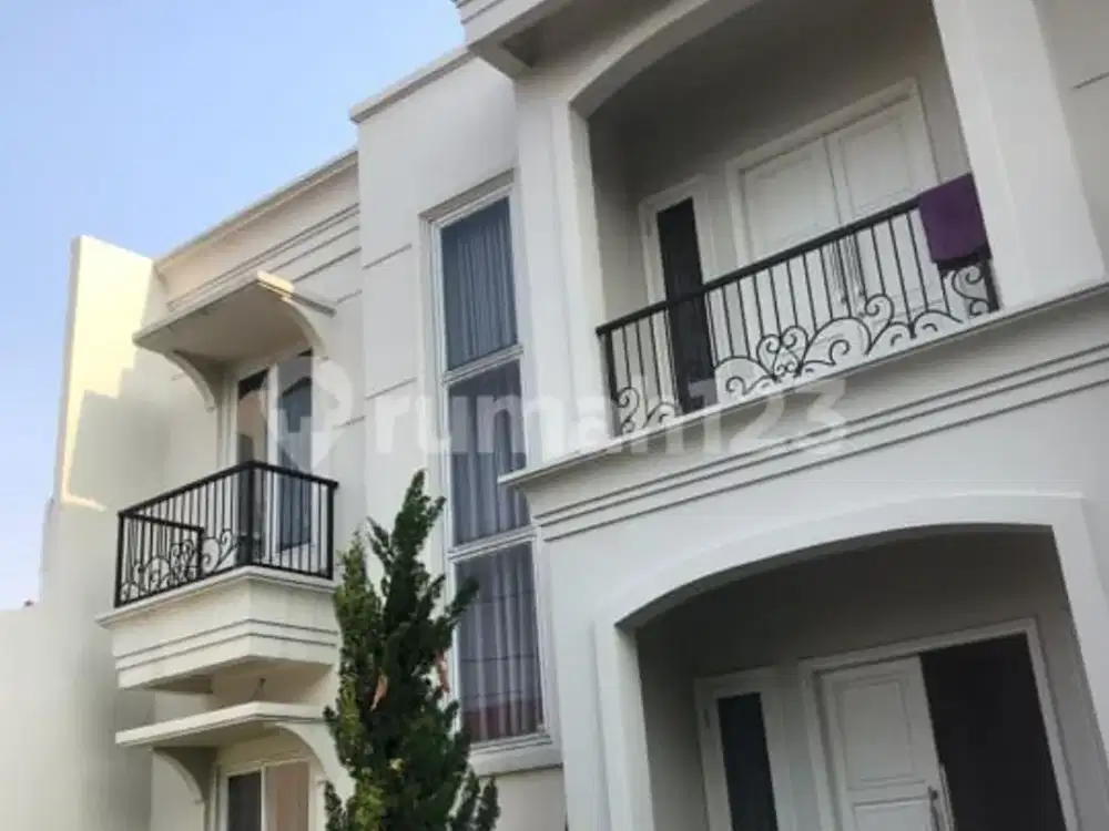 Rumah 2 Lantai di Tebet Jaksel