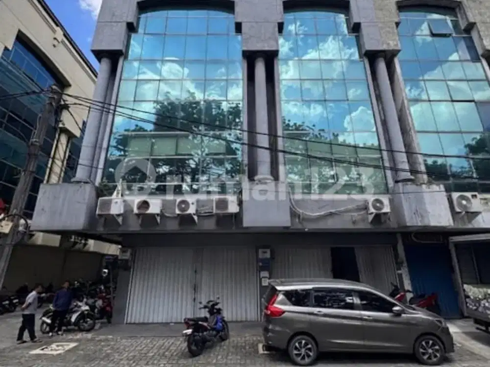 Ruko Gandeng di Royal Sunter Jakarta Utara