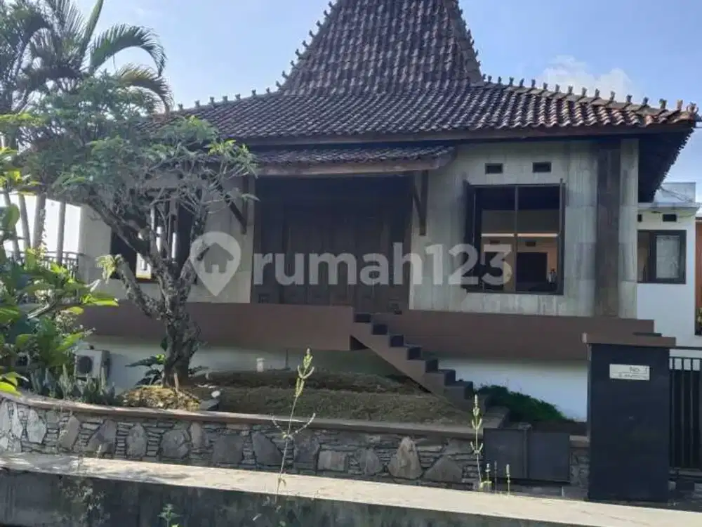 Rumah Mewah Dago Bandung Harga Murah !