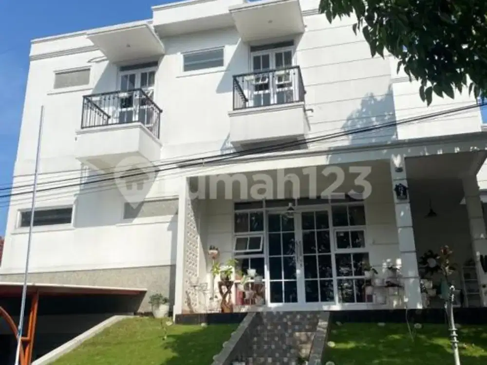 Rumah Bandung Barat Dekat Itb/ Gedung Sate