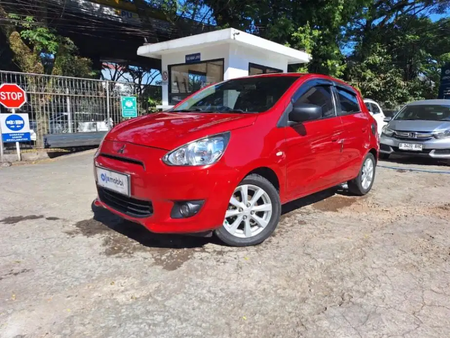 DP Murah Mitsubishi Mirage  1.2 GLS Bensin-AT 2015