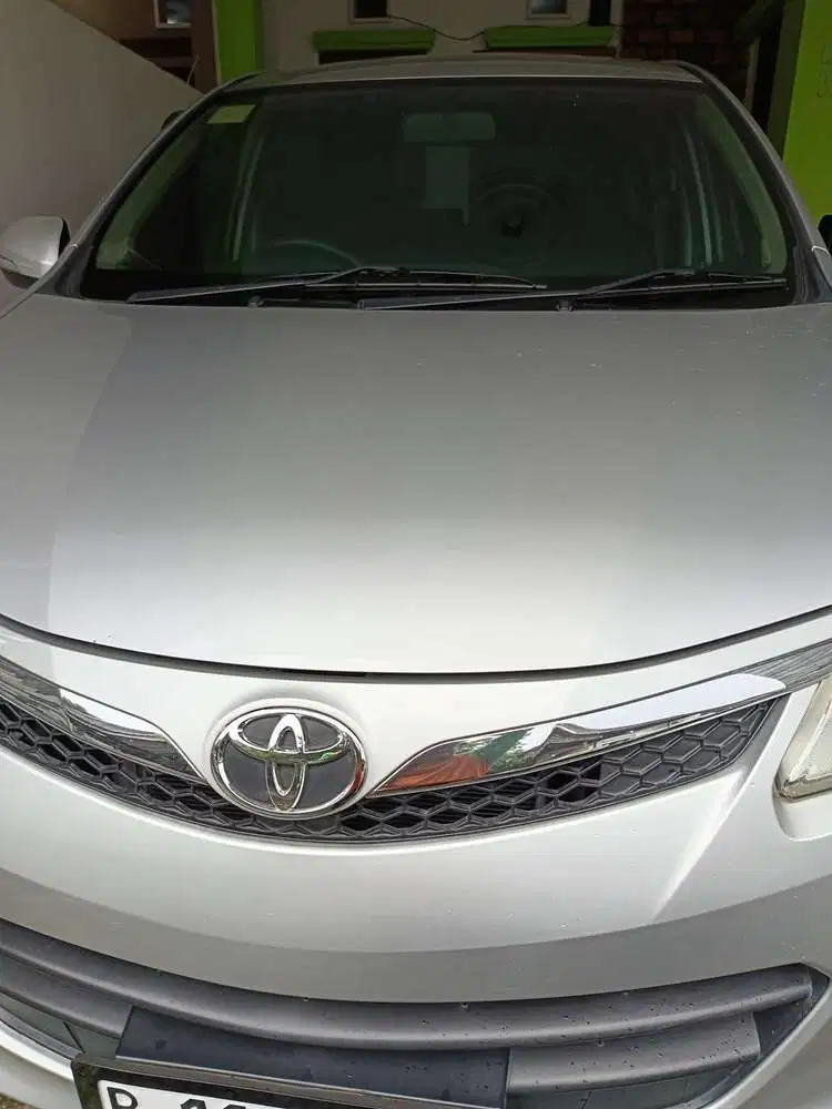 Toyota Avanza 2013 Bensin