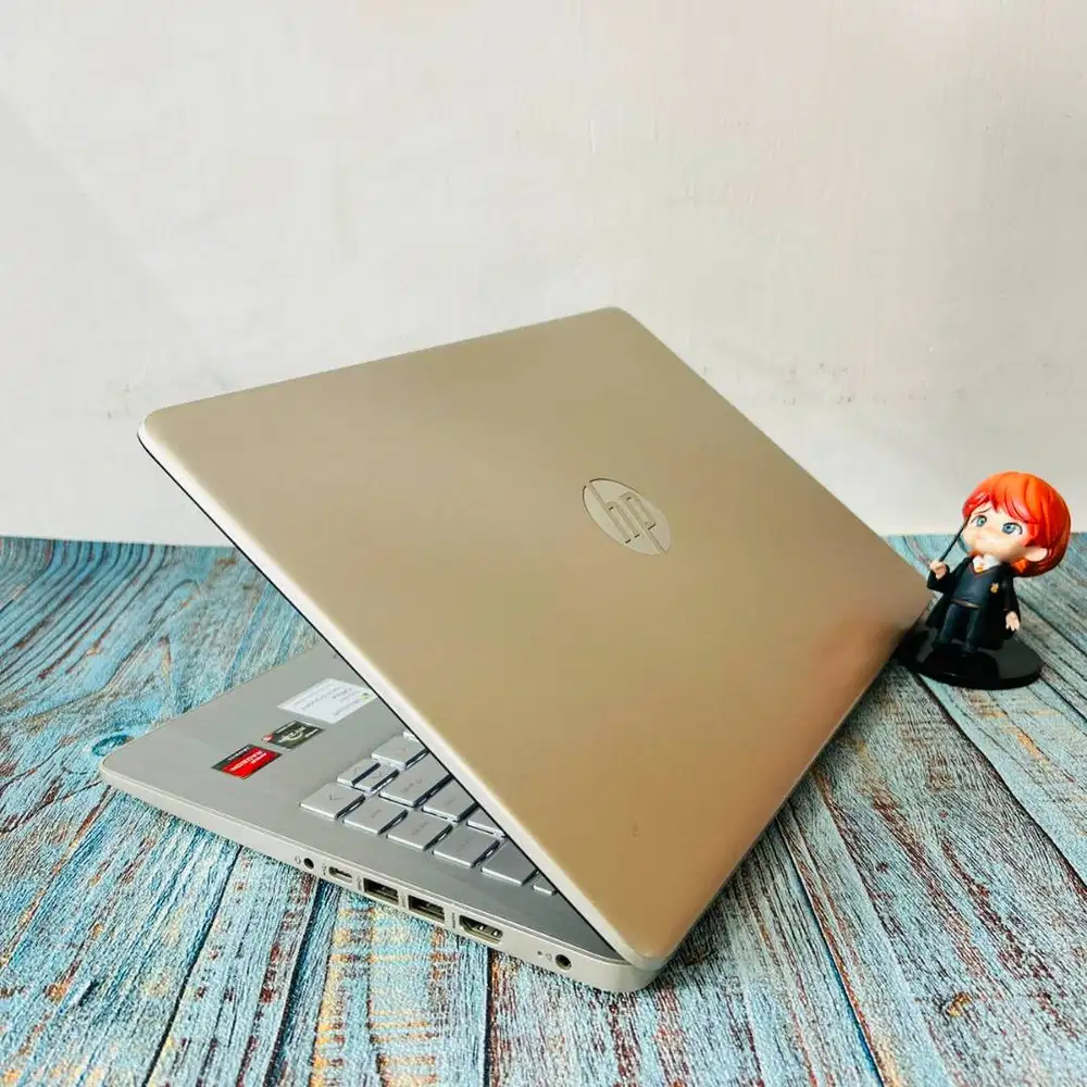 LAPTOP HP 14S-FQ1006AU // RYZEN 5-5550U // SSD 512GB