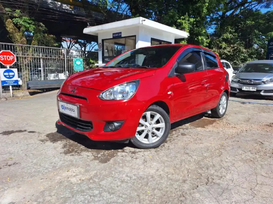 DP Murah Mitsubishi Mirage  1.2 GLS Bensin-AT 2015