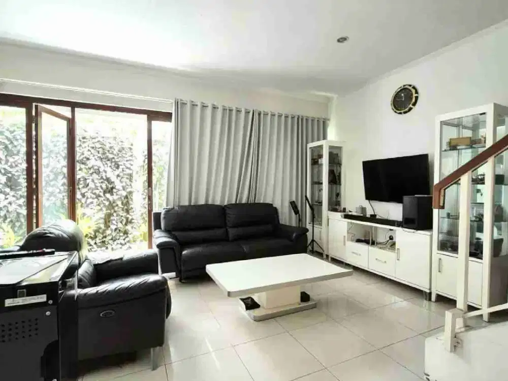 Dijual Rumah Modern Lokasi Discovery Bintaro Jaya Sektor 9, 0048