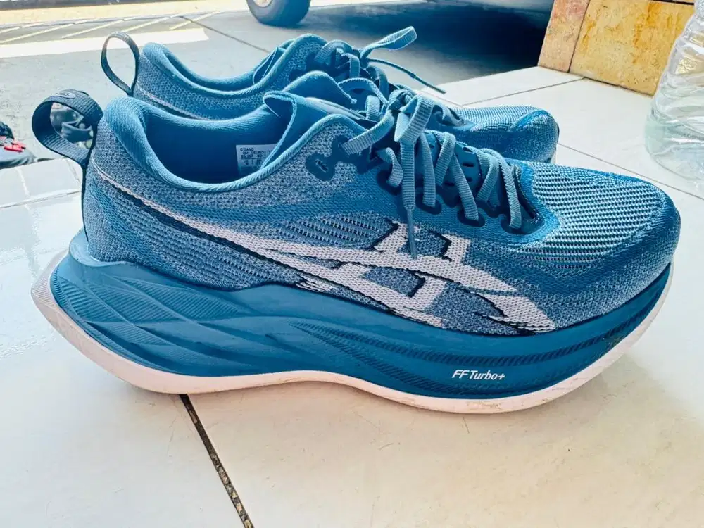 Asics Superblast 2 Winter Sea/White