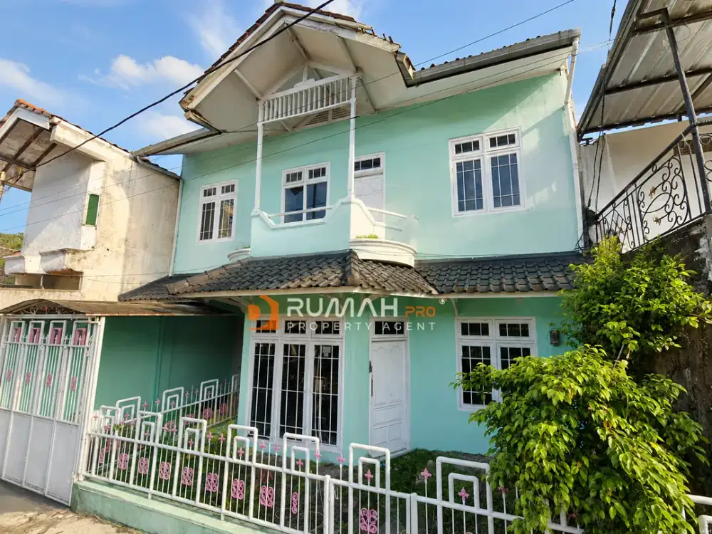 Rumah, 2 Lantai di Pusat Kota Cianjur 5 Menit ke Citimall