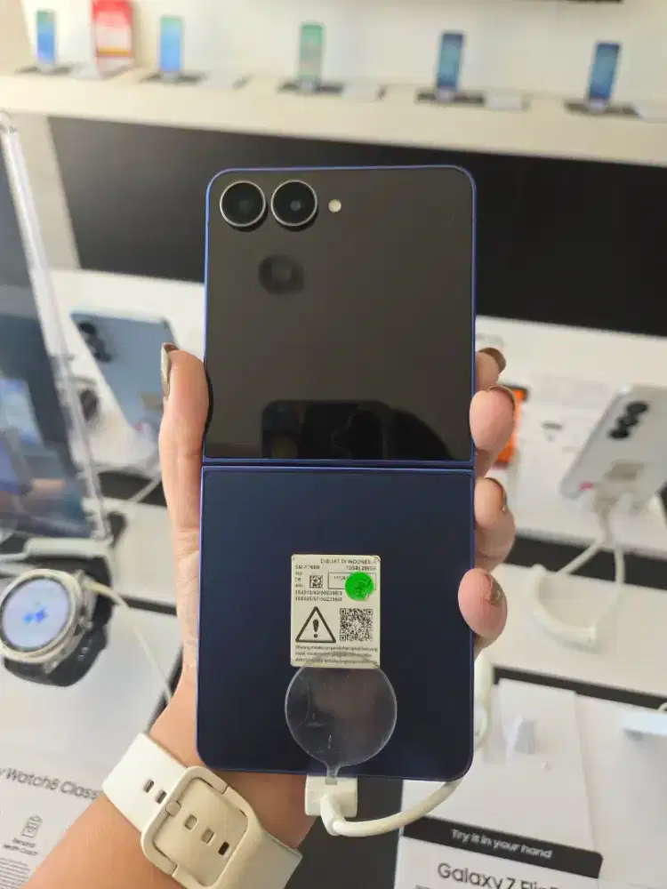 Samsung Galaxy ZFLIP 7