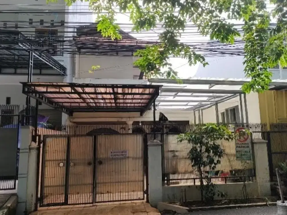 Dijual Rumah Strategis siap huni 1,5 Lantai di Kelapa Gading ,Jakarta Utara
