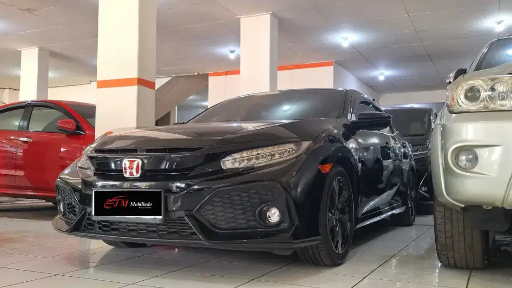 Honda Civic Hatchback 1.5TC E CVT 2019